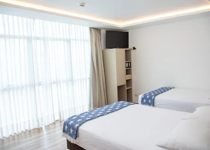 Grau Business Hotel