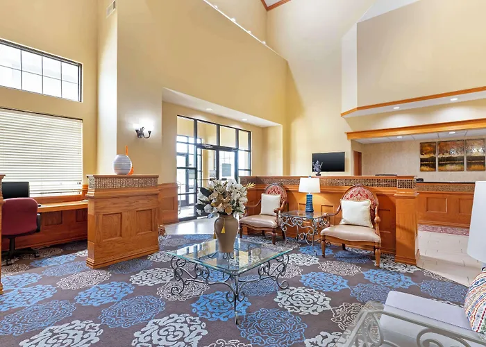 Best Western Locust Grove Inn & Suites