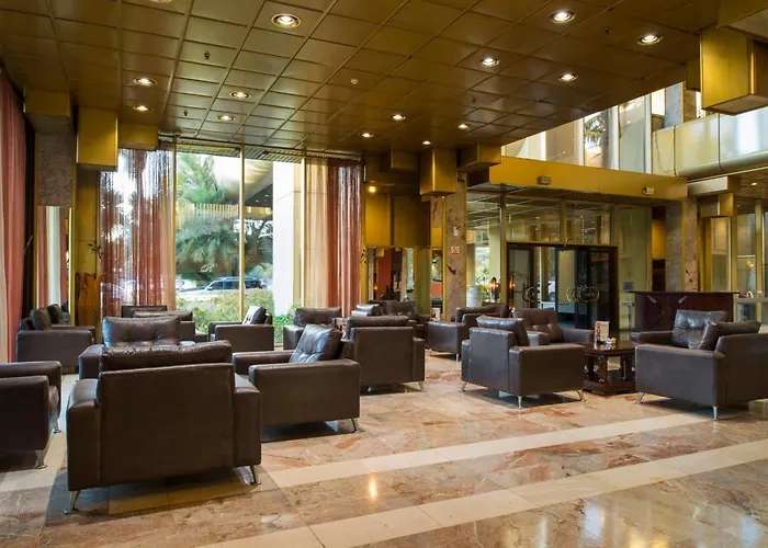 Rainbow Towers Hotel & Conference Centre