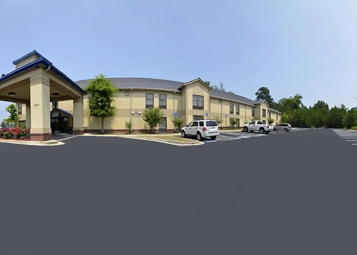 Best Western Hiram Inn And Suites