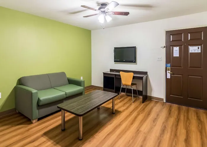 Motel 6-North Richland Hills, Tx - Rufe Snow