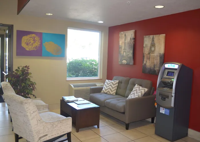 Super 8 By Wyndham Roseburg