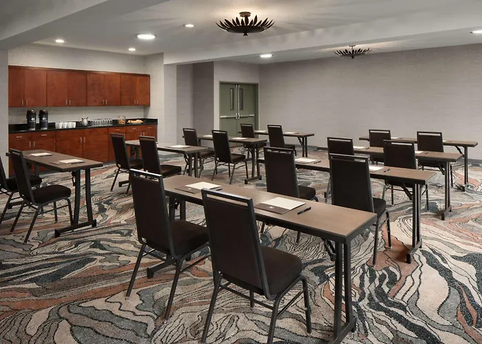 Doubletree By Hilton Hotel Salem, Oregon