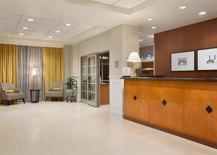Embassy Suites Newark - Wilmington/South