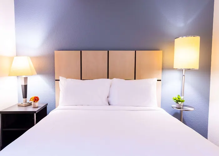 Sonesta Simply Suites Chicago O'Hare Airport