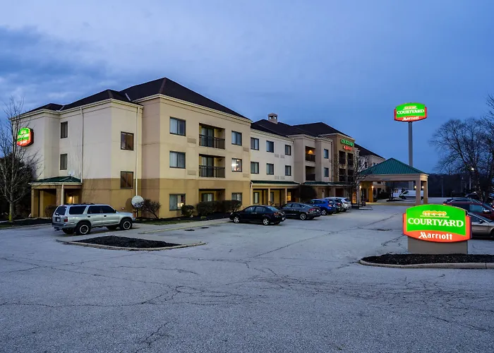 Courtyard By Marriott Cleveland Willoughby