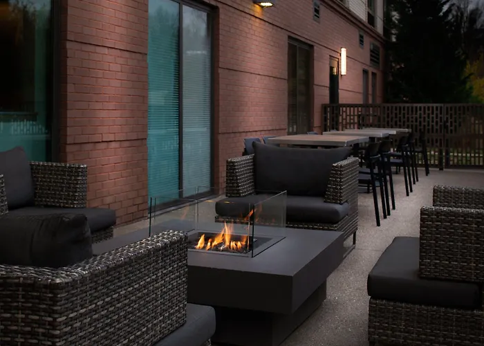 Fairfield Inn & Suites By Marriott Charleston
