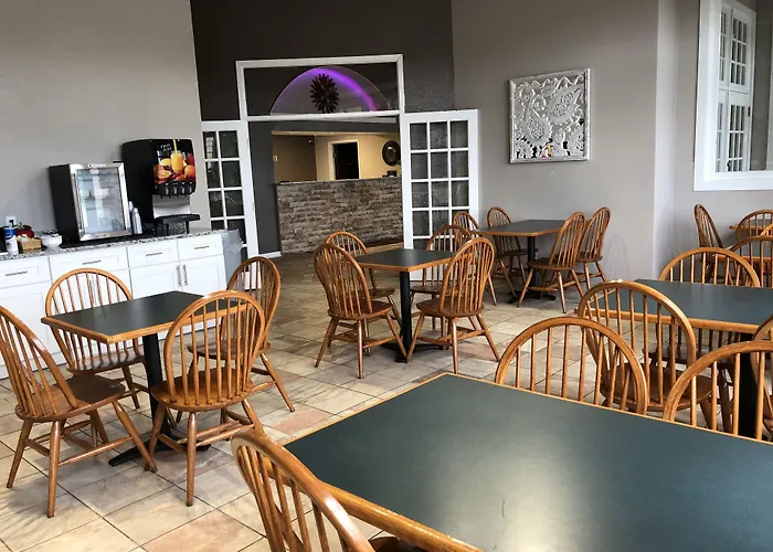 Hometown Inn And Suites Belle Plaine