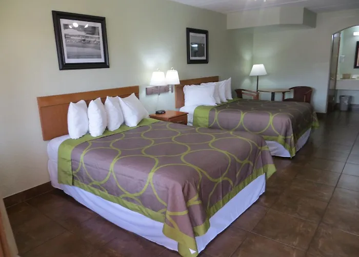 Super 8 By Wyndham South Padre Island