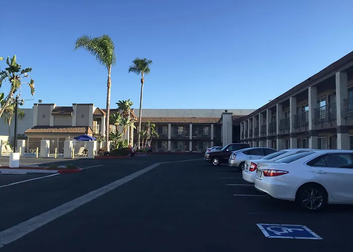 Queens Inn Anaheim