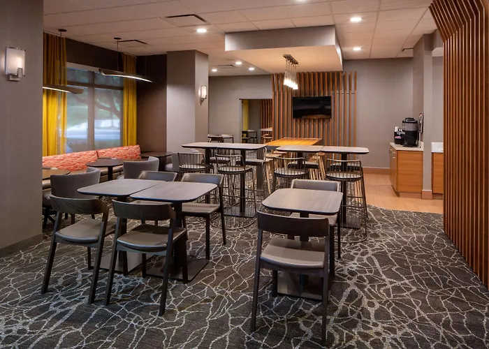 Sonesta Select Nashville Airport Suites