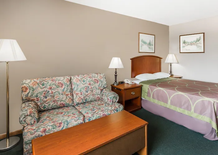 Circle S Motel