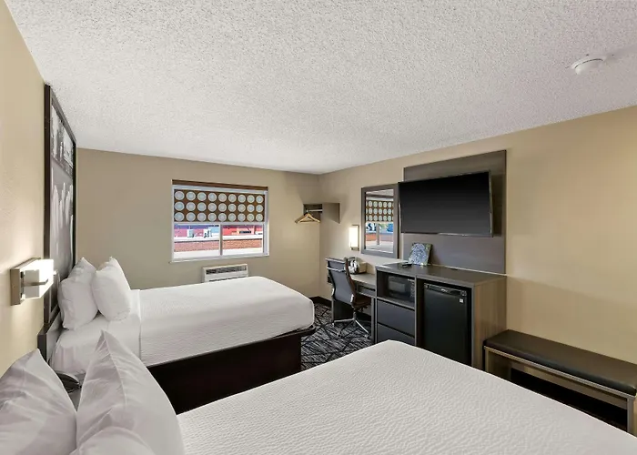 Super 8 By Wyndham Charlottesville