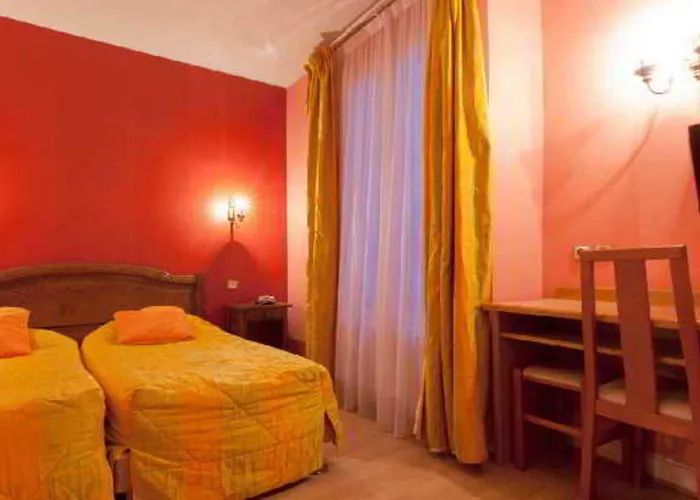 Bristol Republique Hotel Paris