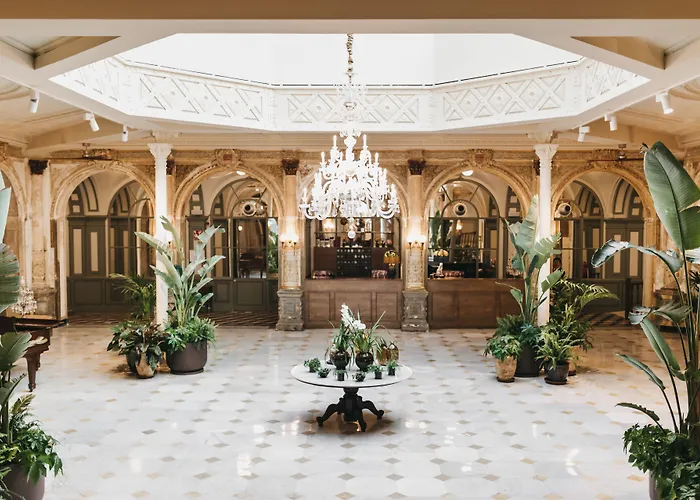 Oriente Atiram Hotel