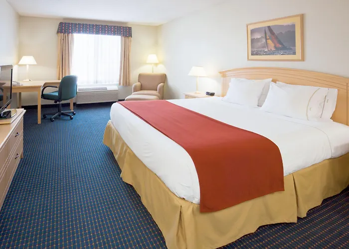 Holiday Inn Express & Suites Superior By Ihg