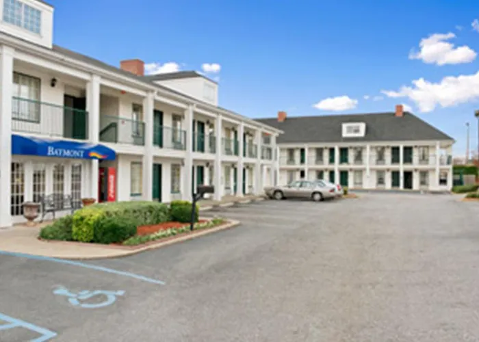 Baymont By Wyndham Roanoke Rapids