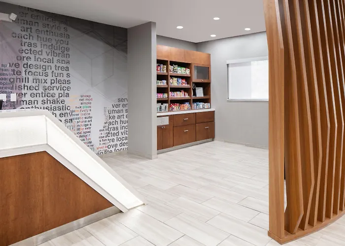 Springhill Suites By Marriott Tulsa