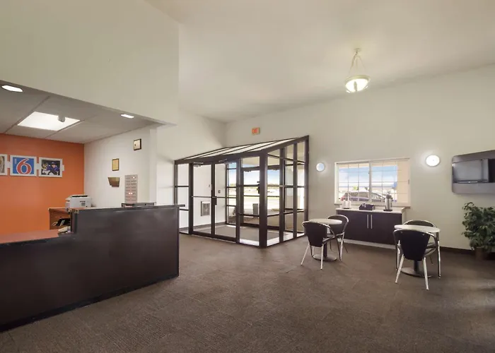 Motel 6-Rothschild, Wi
