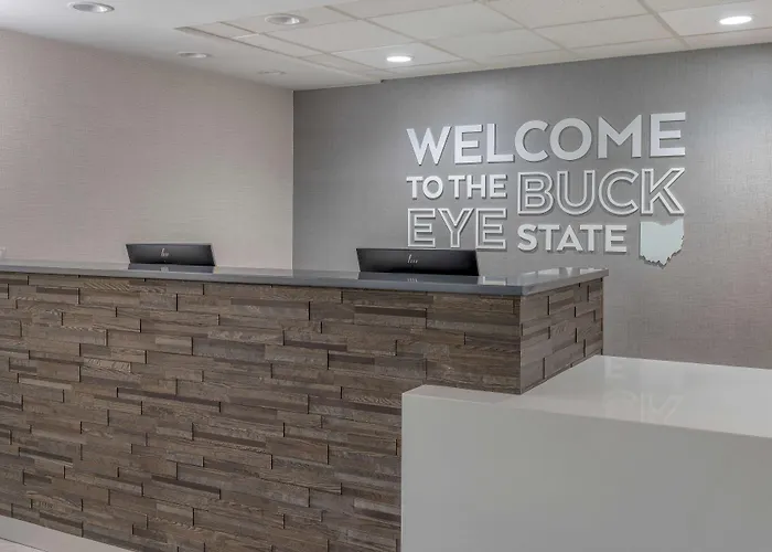 Hampton Inn New Philadelphia