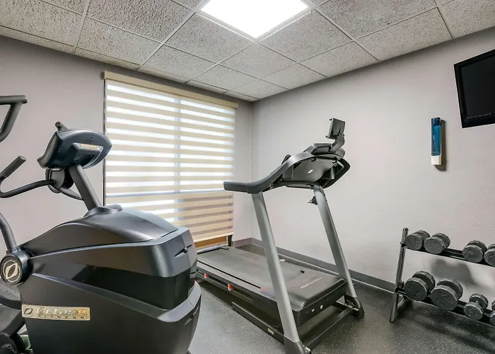Best Western Waukesha Grand