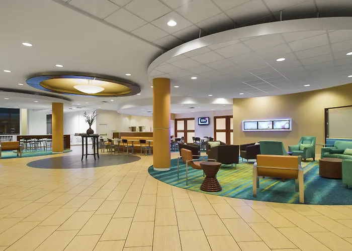 Springhill Suites By Marriott Lawrence Downtown