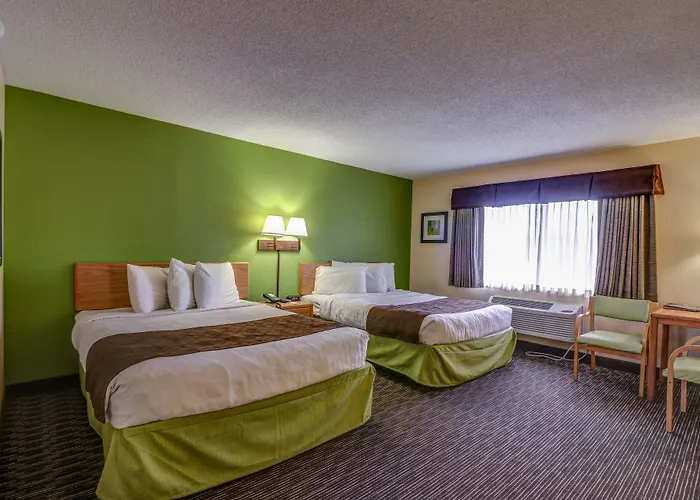 Hotel Wave At Rehoboth Beach