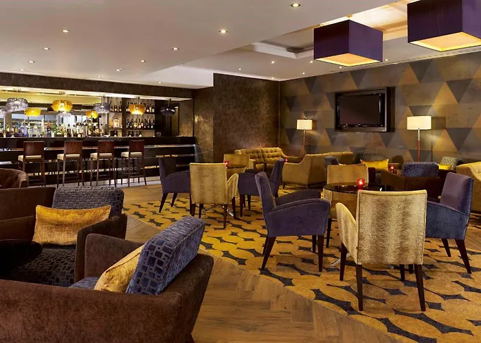 Doubletree By Hilton Woking