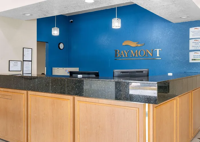 Baymont By Wyndham Lawrence