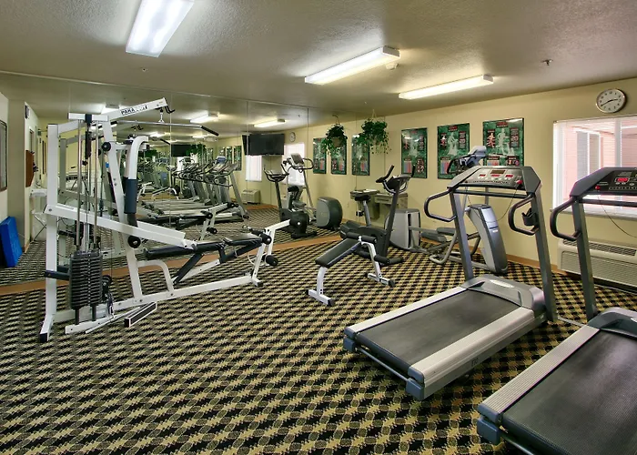 Mcm Elegante Suites (Adults Only)