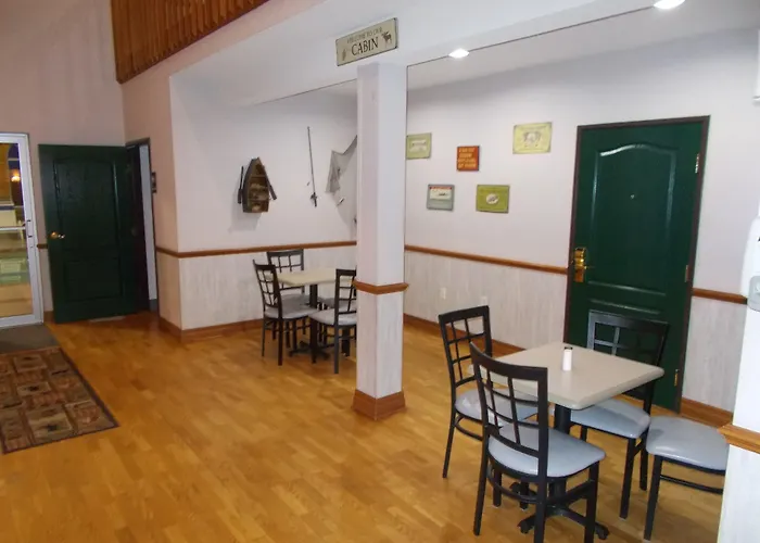 Northwoods Best Inn - Chetek