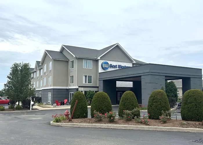 Best Western Erie Inn & Suites