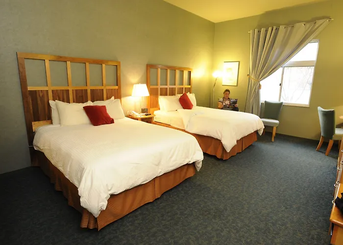 Dimond Center Hotel