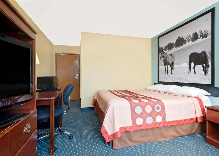 Super 8 By Wyndham Somerset