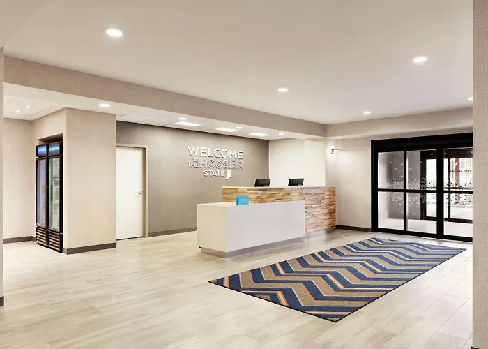Hampton Inn & Suites Valparaiso