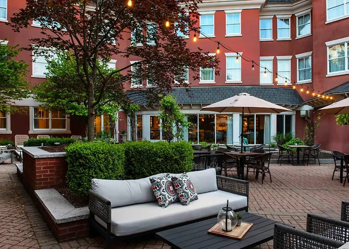 Portland Harbor Hotel