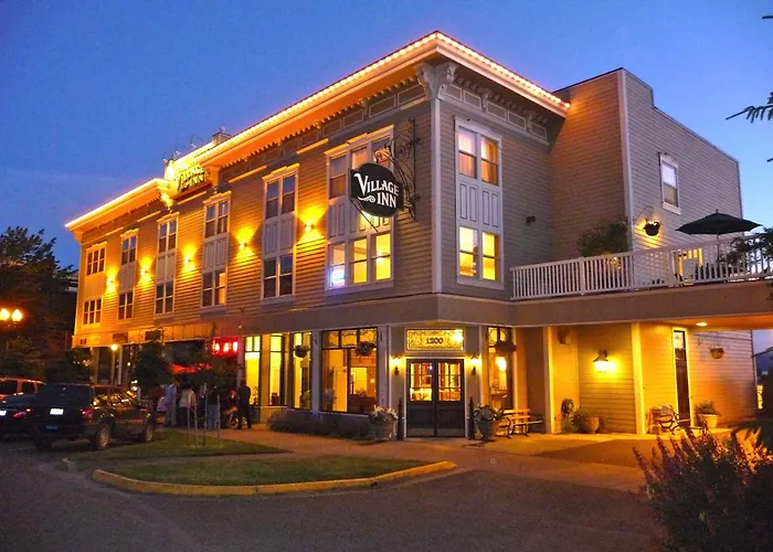Fairhaven Village Inn