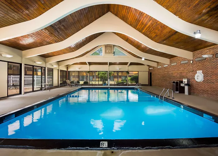 Best Western Prairie Inn & Conference Center