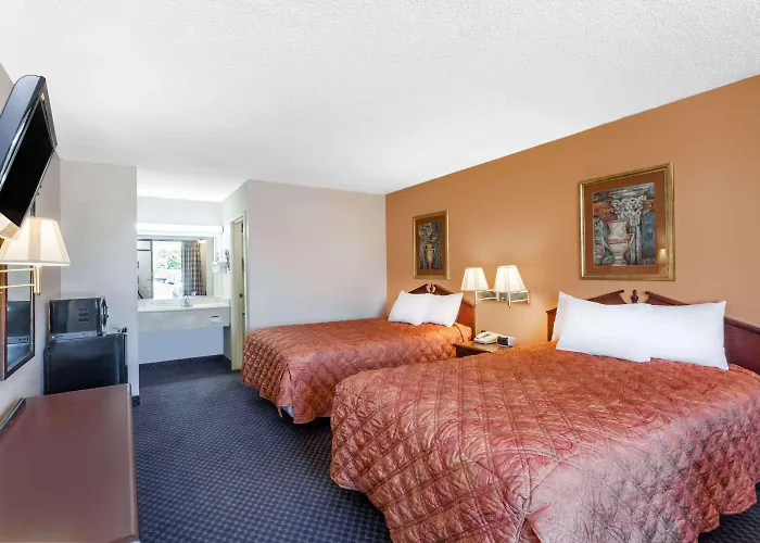 Days Inn By Wyndham Martin