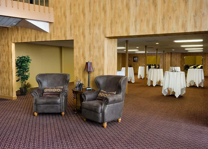 Lake Okoboji Resort And Conference Center
