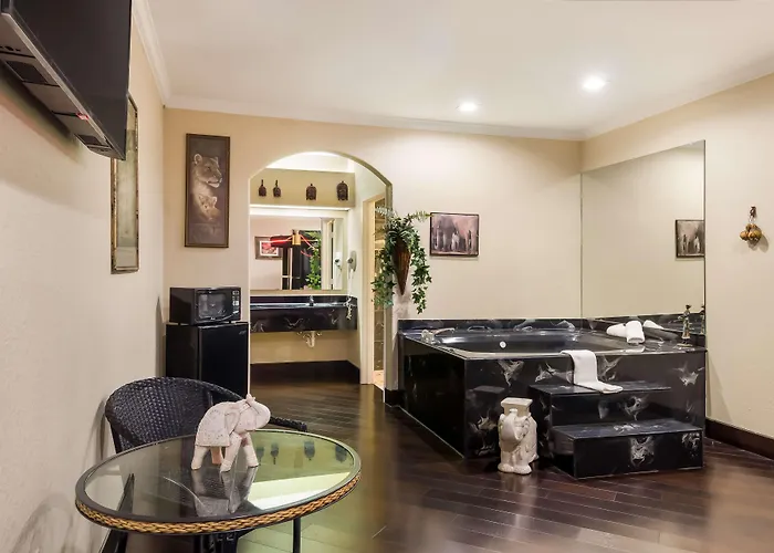 Americas Best Value Platinum Inn & Suites