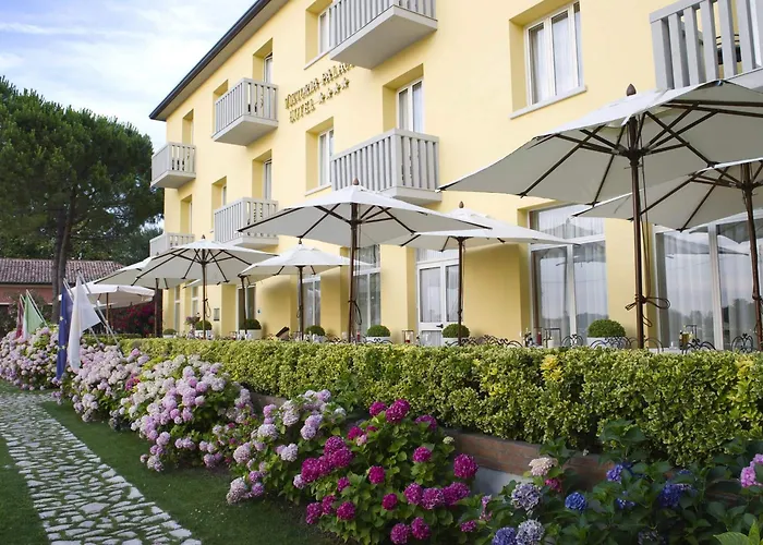Viktoria Palace Hotel