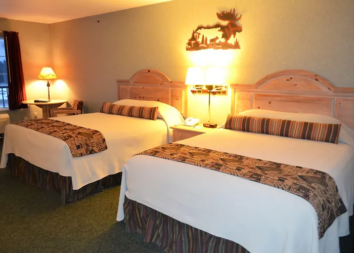 Crooked River Lodge