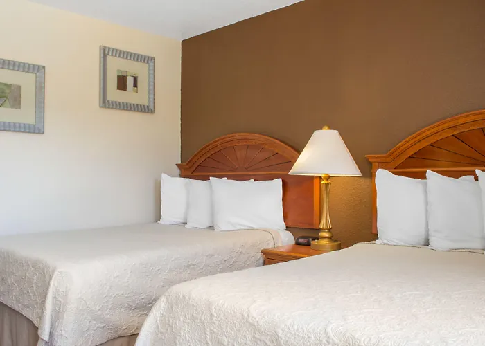 Knights Inn Sierra Vista / East Fry