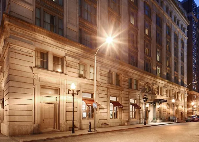 Hampton Inn & Suites Baltimore Inner Harbor