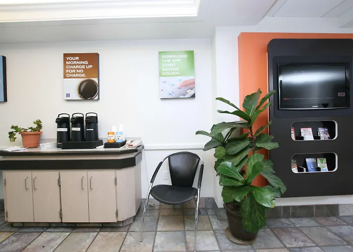Motel 6-Colchester, VT - Burlington