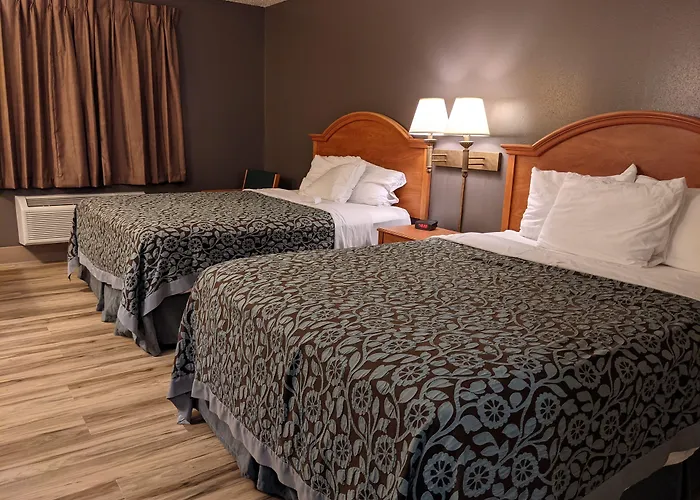 Days Inn By Wyndham Fargo Casselton Waterpark