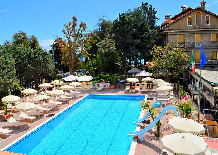 La Riserva Di Castel D'Appio- Charme & Relax