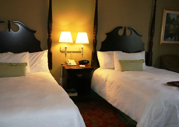 Hampton Inn Canton