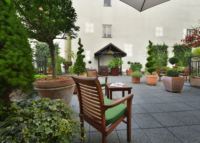 Marrol'S Boutique Hotel